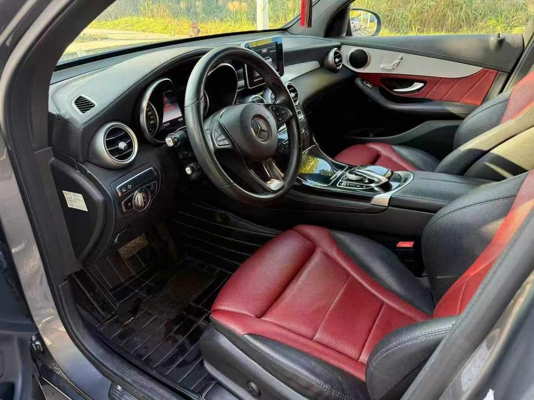 2019 MERCEDES-BENZ GLC 300 COUPE