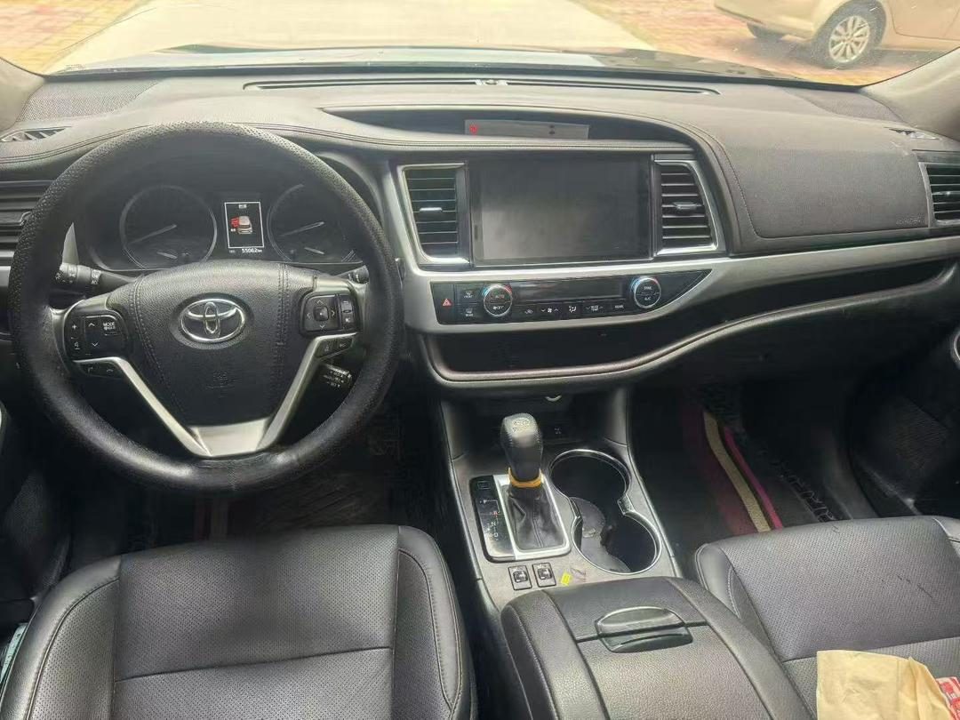2020 TOYOTA HIGHLANDER