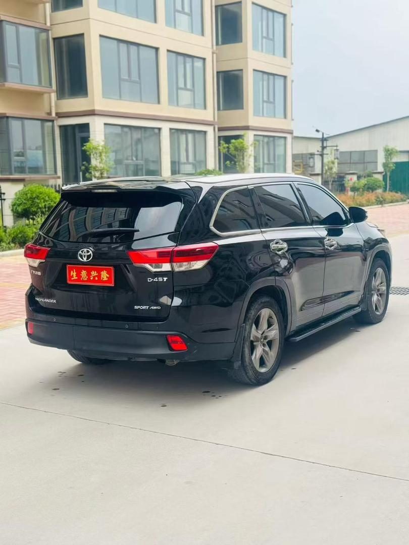 2020 TOYOTA HIGHLANDER