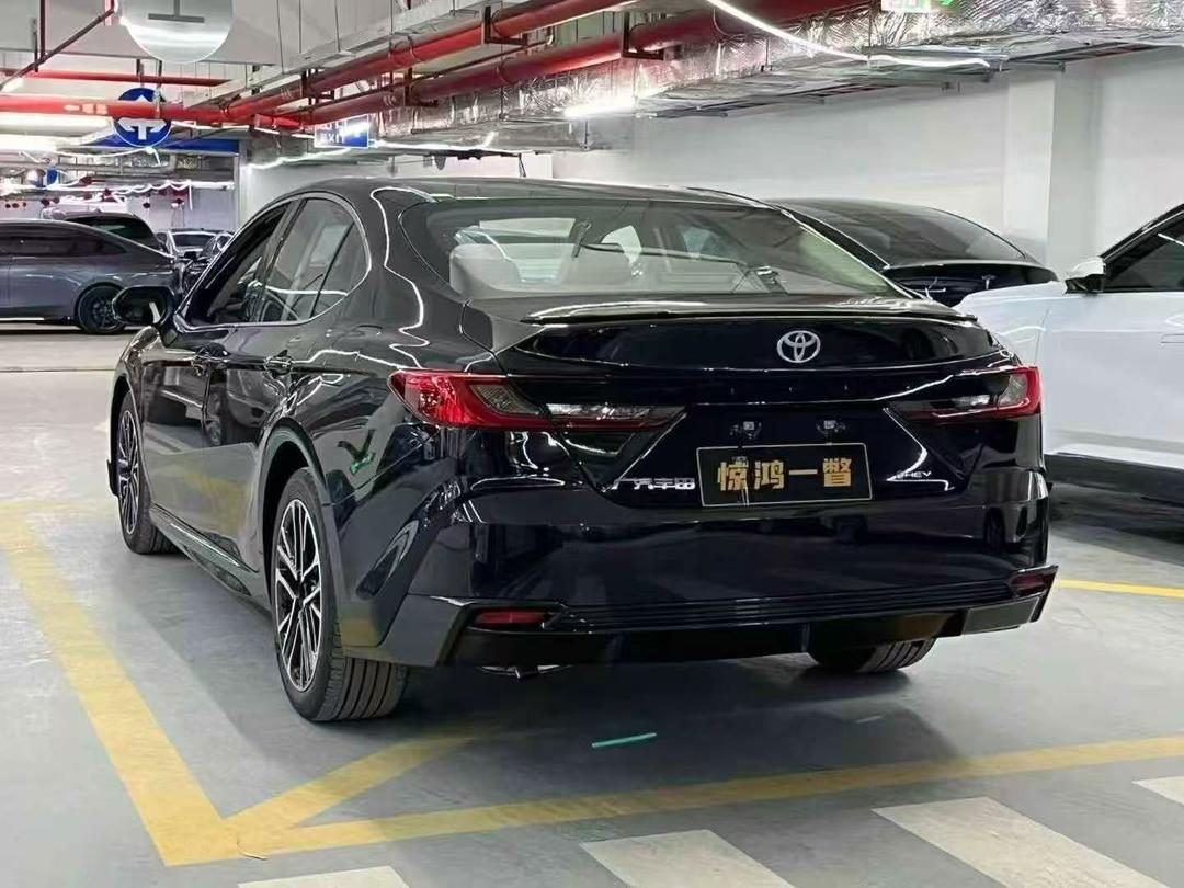 2023 TOYOTA CAMRY