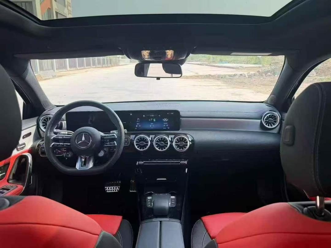 2025 MERCEDES-AMG A 35L 4MATIC