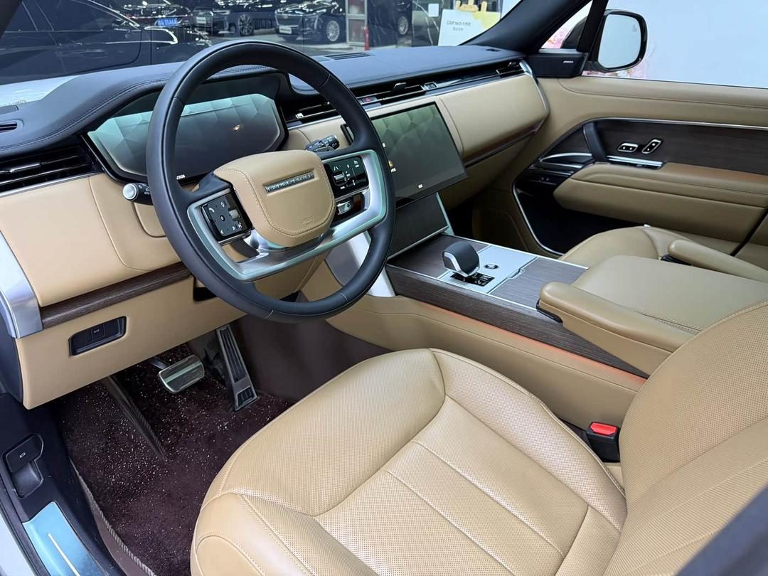2023 RANGE ROVER P400 3.0L I6 MHEV EXTENDED WHEELBASE (LWB)