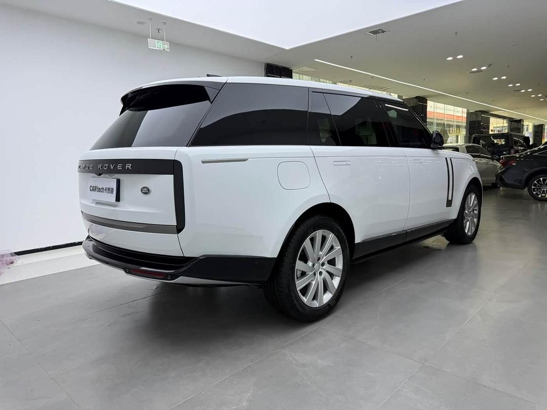 2023 RANGE ROVER P400 3.0L I6 MHEV EXTENDED WHEELBASE (LWB)