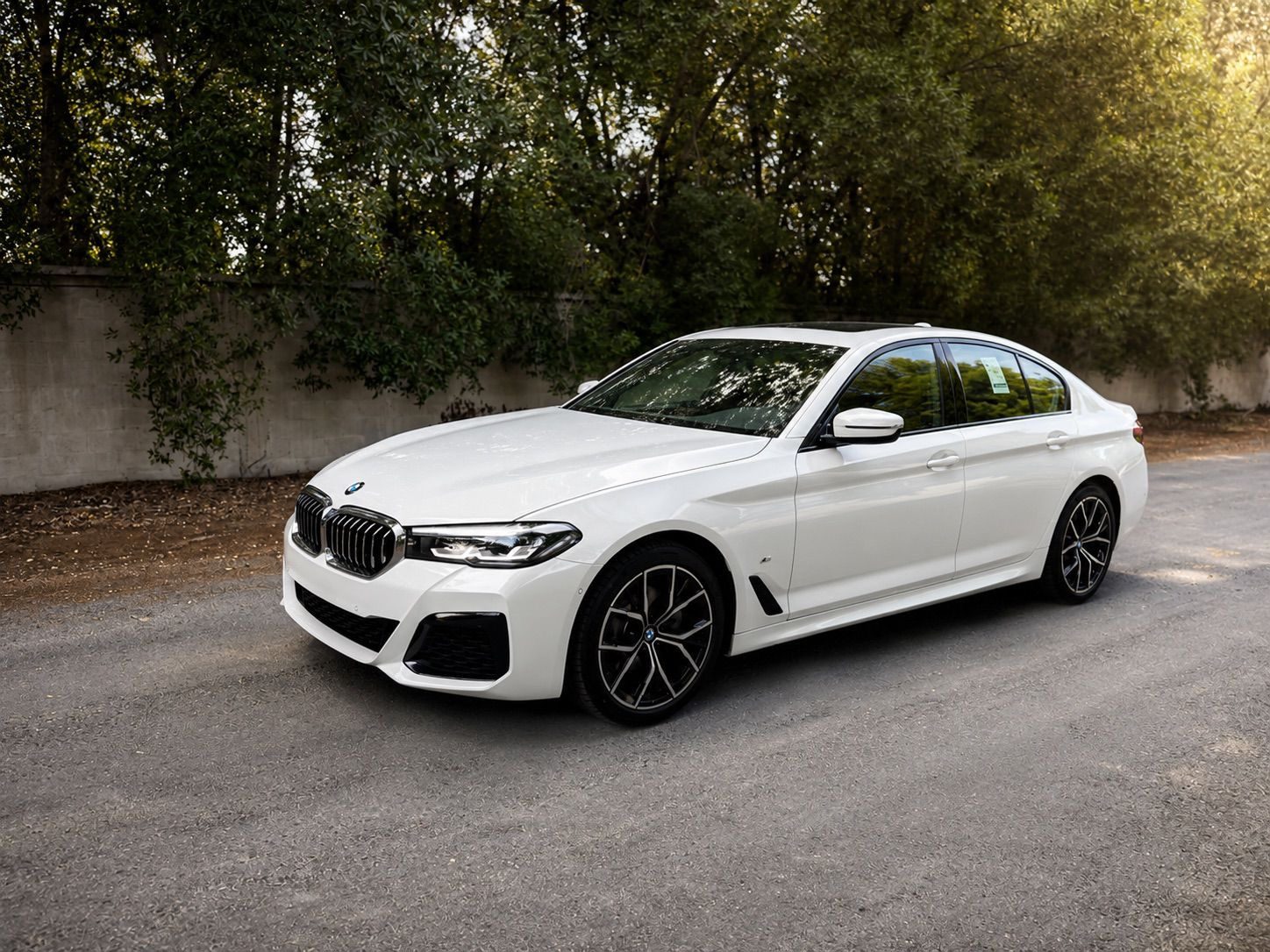 2023 BMW 530