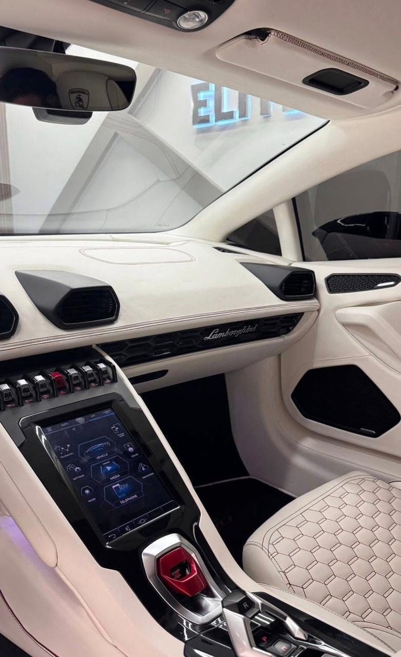 2020 LAMBORGHINI HURACÁN EVO