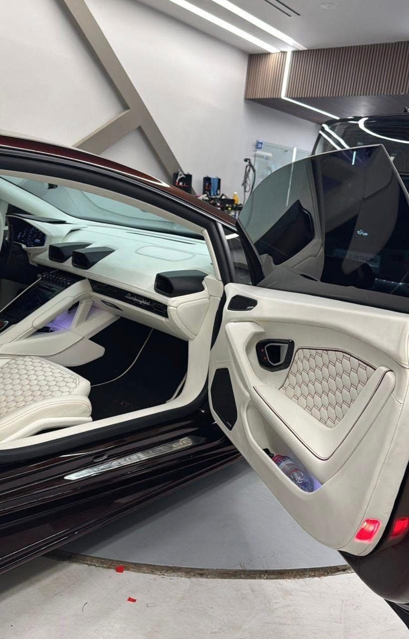 2020 LAMBORGHINI HURACÁN EVO