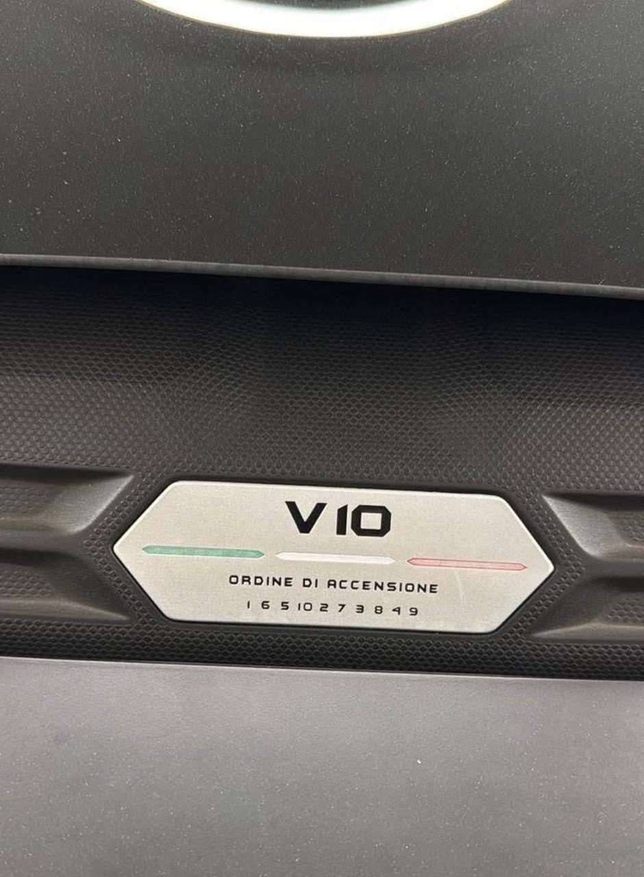 2020 LAMBORGHINI HURACÁN EVO