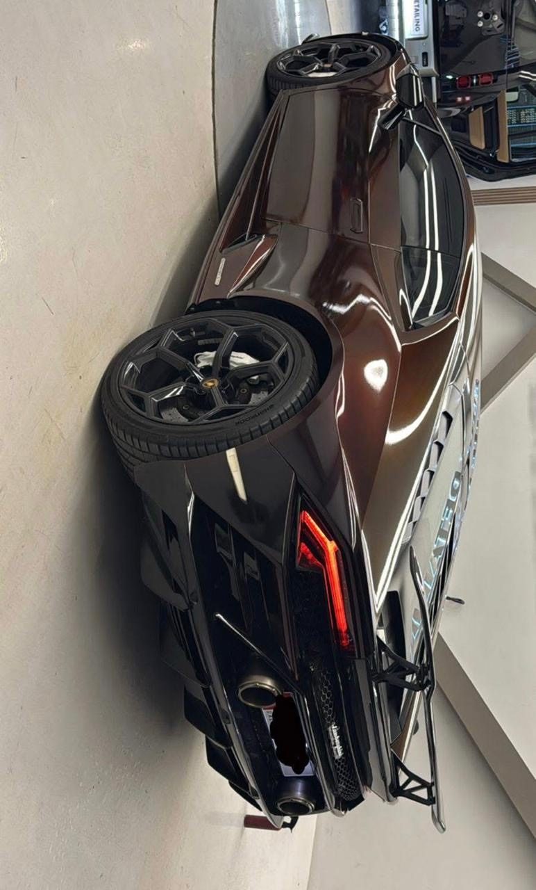 2020 LAMBORGHINI HURACÁN EVO